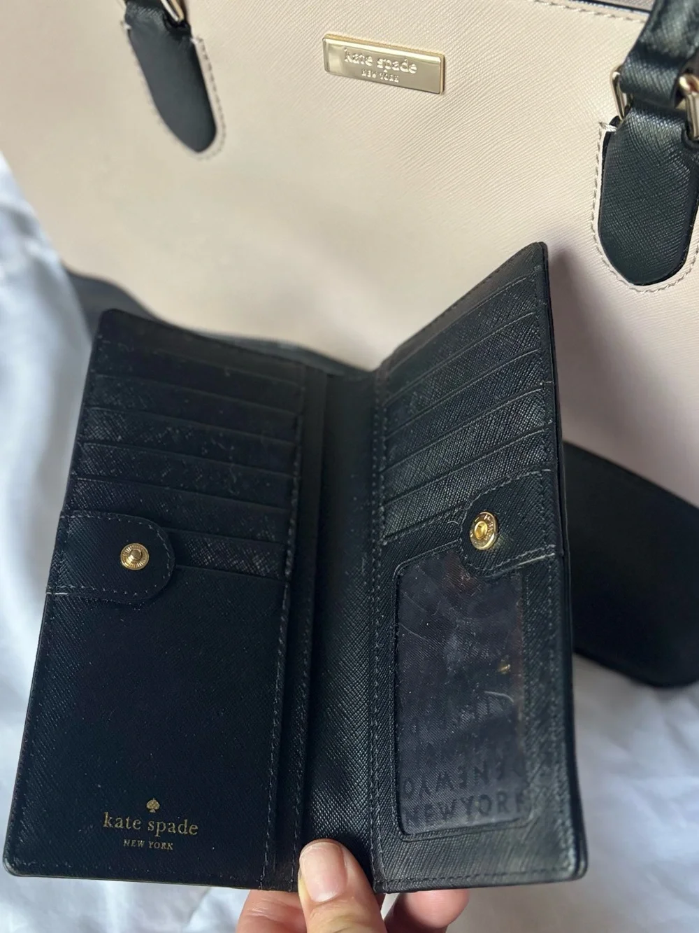 kate spade Beige and Black Two-Tone Tote with Matching Wallet